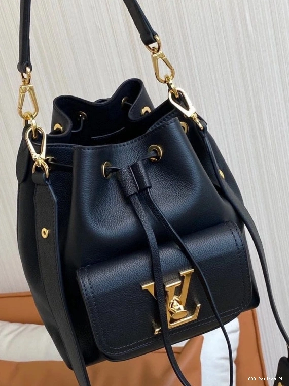 Aaa replica bags BUCKET LOCKME LOUIS VUITTON 0712